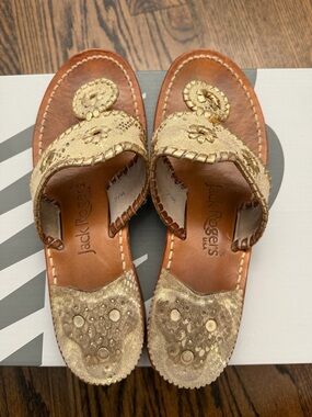 Jack Rogers Metallic Gold Leather Thong Sandals Size 7m